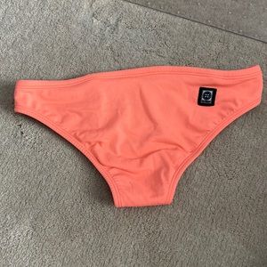 coral jolyn bikini bottoms gently used